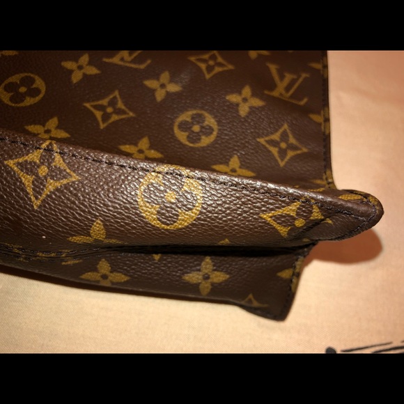 Auth Sac Plat SOLD - Picture 7 of 8